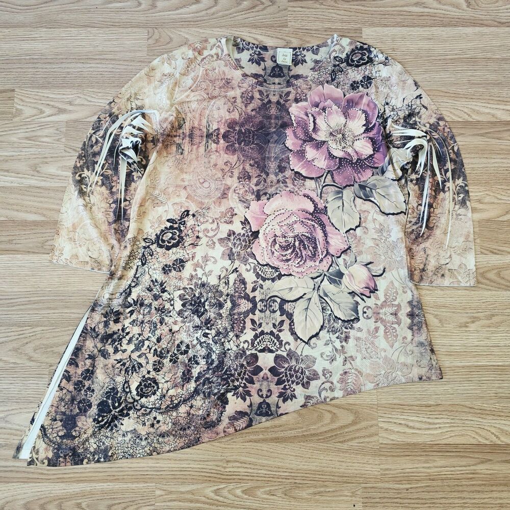Jess & Jane Flower Embellished Top XL Asymmetrical Hem Rose Garden Wearable Art